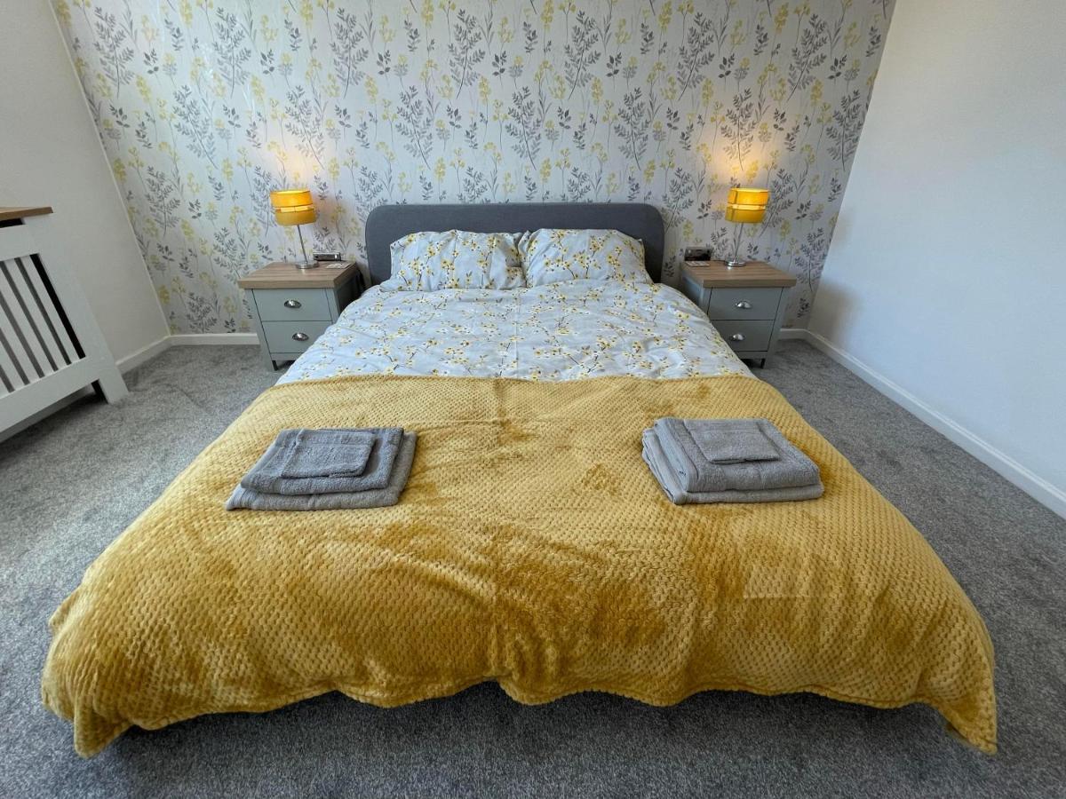 Leominster 3 Bedroom House Parking Garden Private Ngoại thất bức ảnh